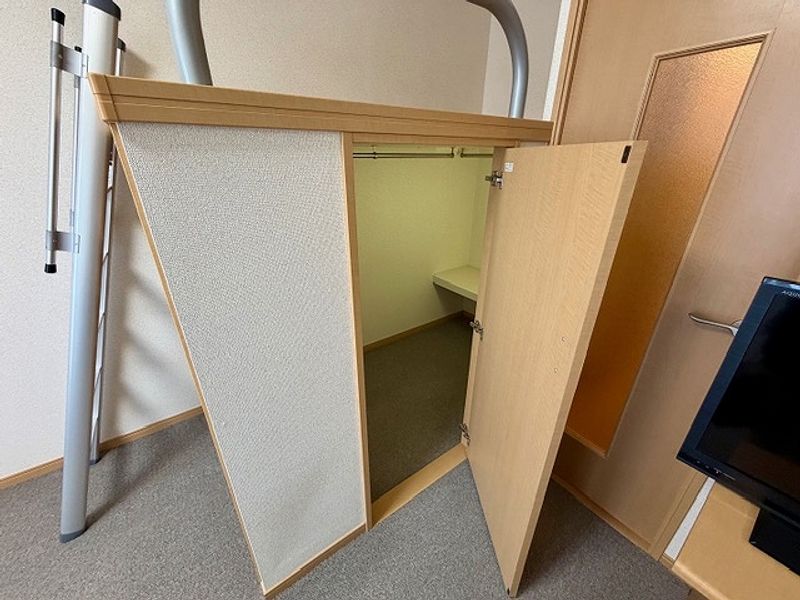 レオパレスねむの木 収納