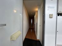 レオパレスクレスト 玄関