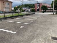 レオパレスブールバール　Ⅱ 駐車場
