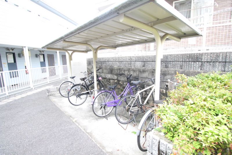 レオパレスシャルム 共用部分