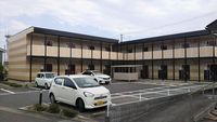レオパレスコンフォート 駐車場