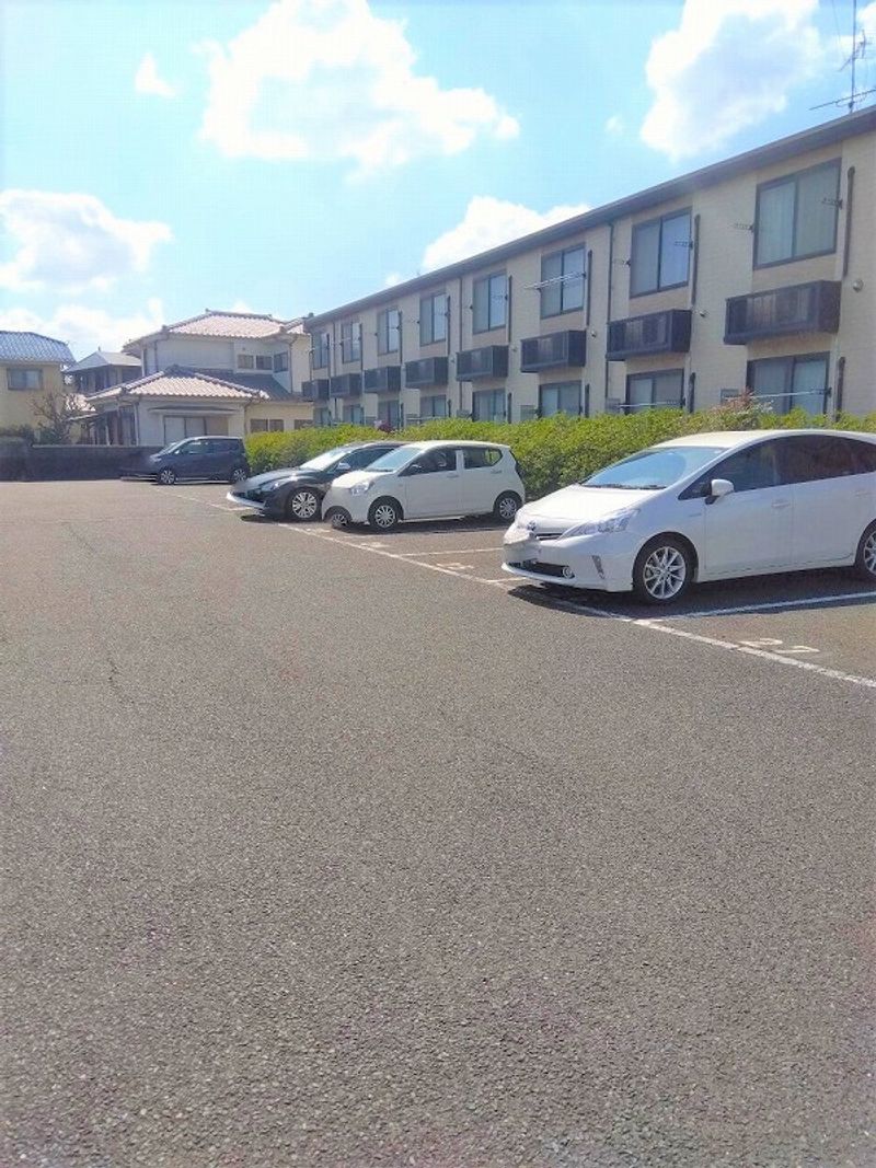 レオパレスＭＡＳＵＤＡⅡ 駐車場