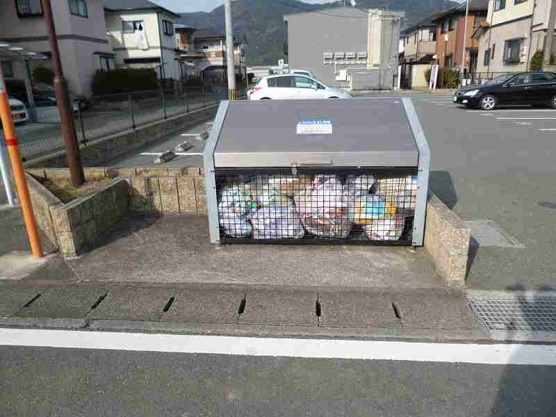 レオパレス下代エスティ 共用部分