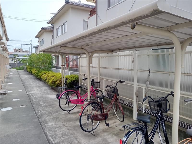 レオパレスマユリカⅢ 共用部分