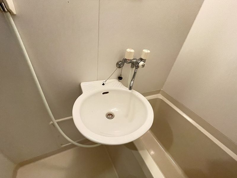レオパレスサンハイツ 洗面台