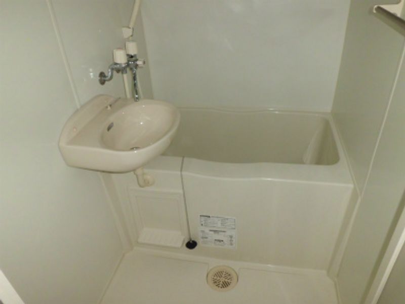 レオパレスＩＮＮ　オオタ 風呂
