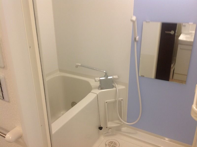 レオネクスト小泉 風呂