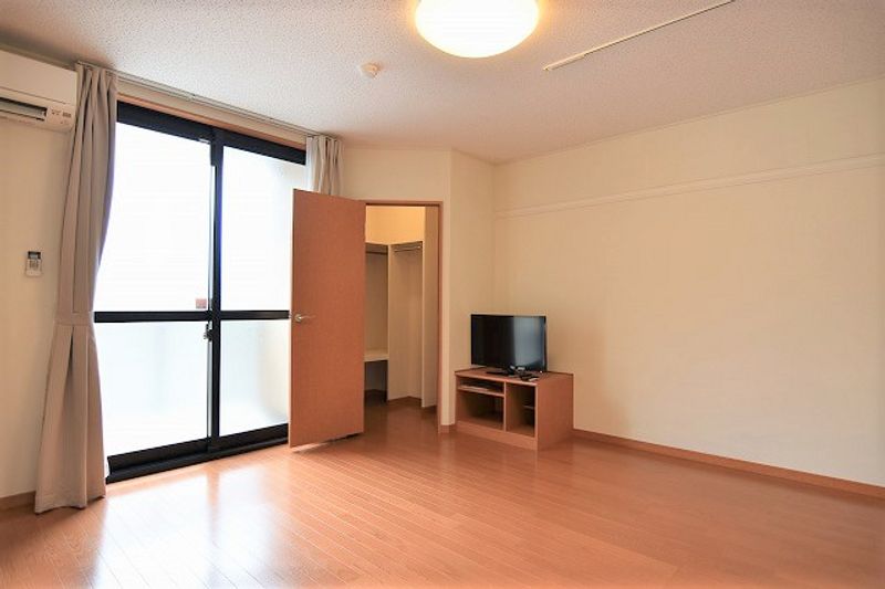 レオパレスＬａ　Ｖｉｓｔａ２ 収納