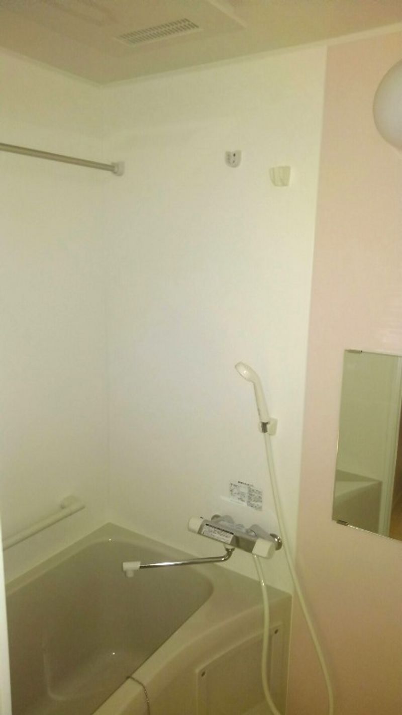 CLEINO Tomosu II 浴室