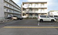 レオパレスカヴェルナ 駐車場