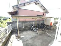 レオパレスウェストヴィラージュ 共用部分