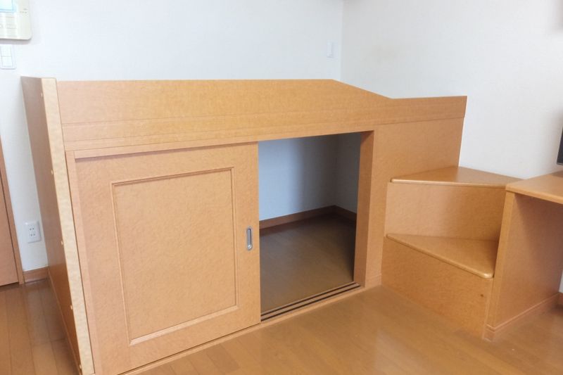 レオパレスサンフラワーⅢ 寝室