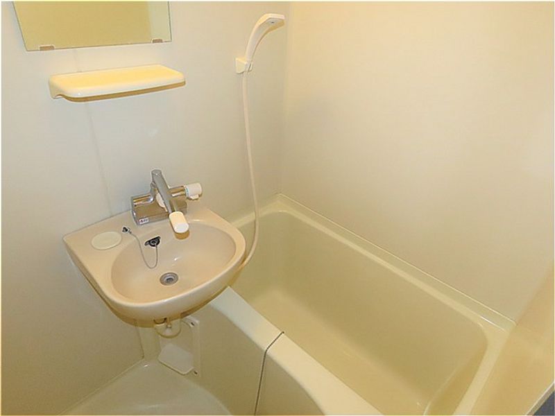 レオパレス宮原 風呂