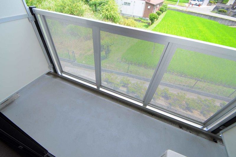 レオパレスＭＡＲＵＴＯ京田辺 バルコニー