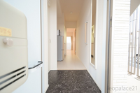 CLEINO Liracia 현관