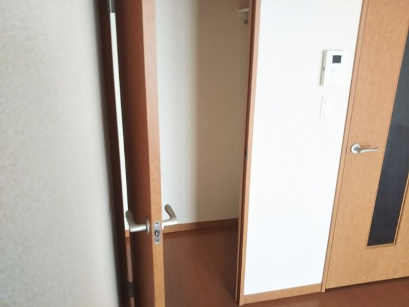 leopalace Magnolia Makuhari Kho lưu trữ