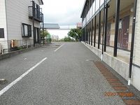 レオパレス田原町Ⅱ 駐車場
