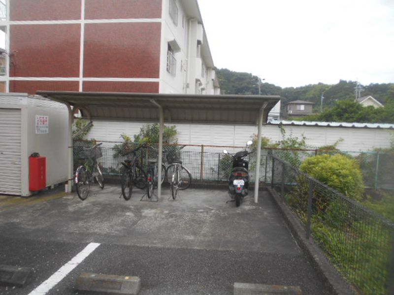 レオパレスリジエール 共用部分