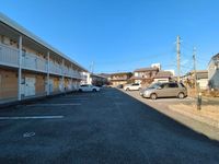 leopalace TIA II 停车场