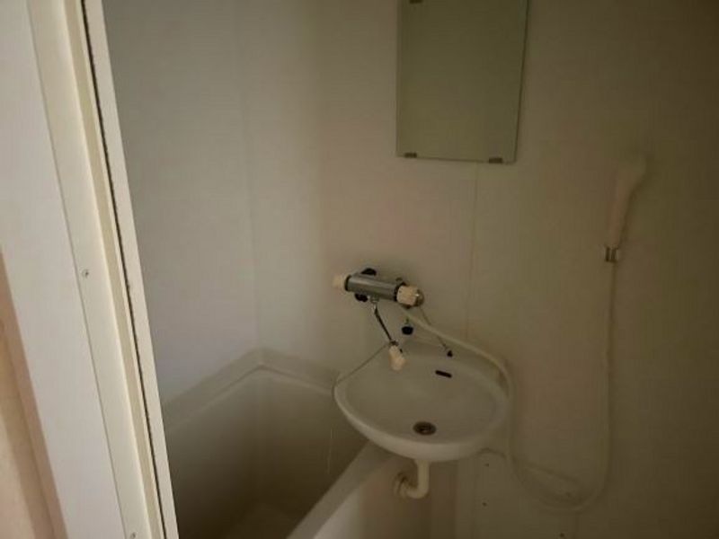 leopalace Crane Hills Bathroom