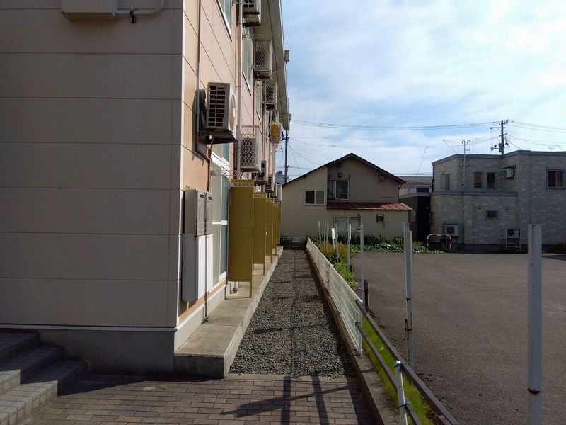 レオパレス美法 庭
