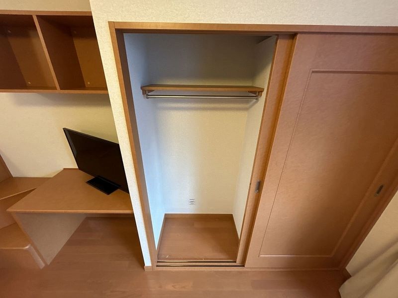 レオパレスクレスト川越 収納
