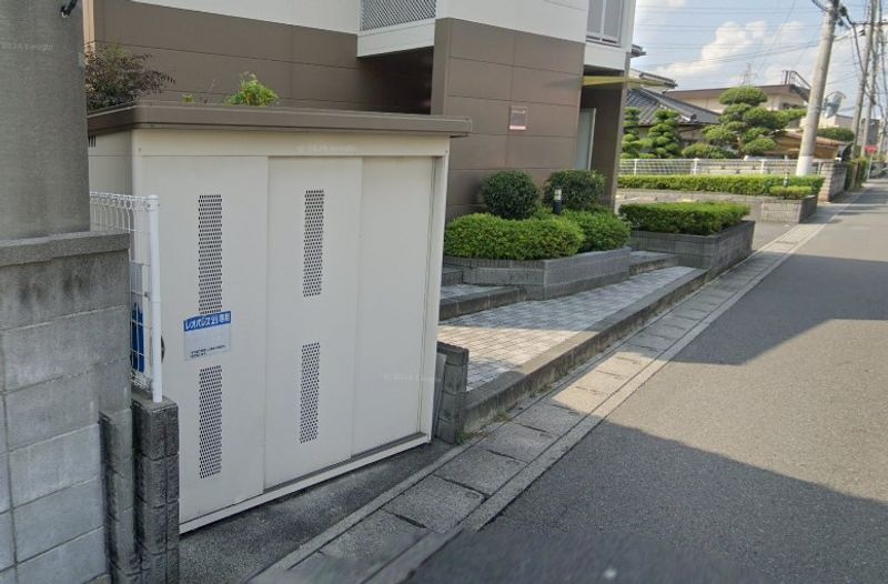 レオパレスラブリー undefined