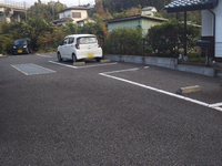 レオパレス木古庭 駐車場