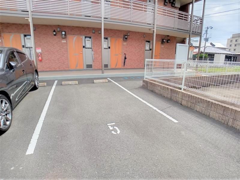 ミランダサンライズ大川Ⅱ 駐車場