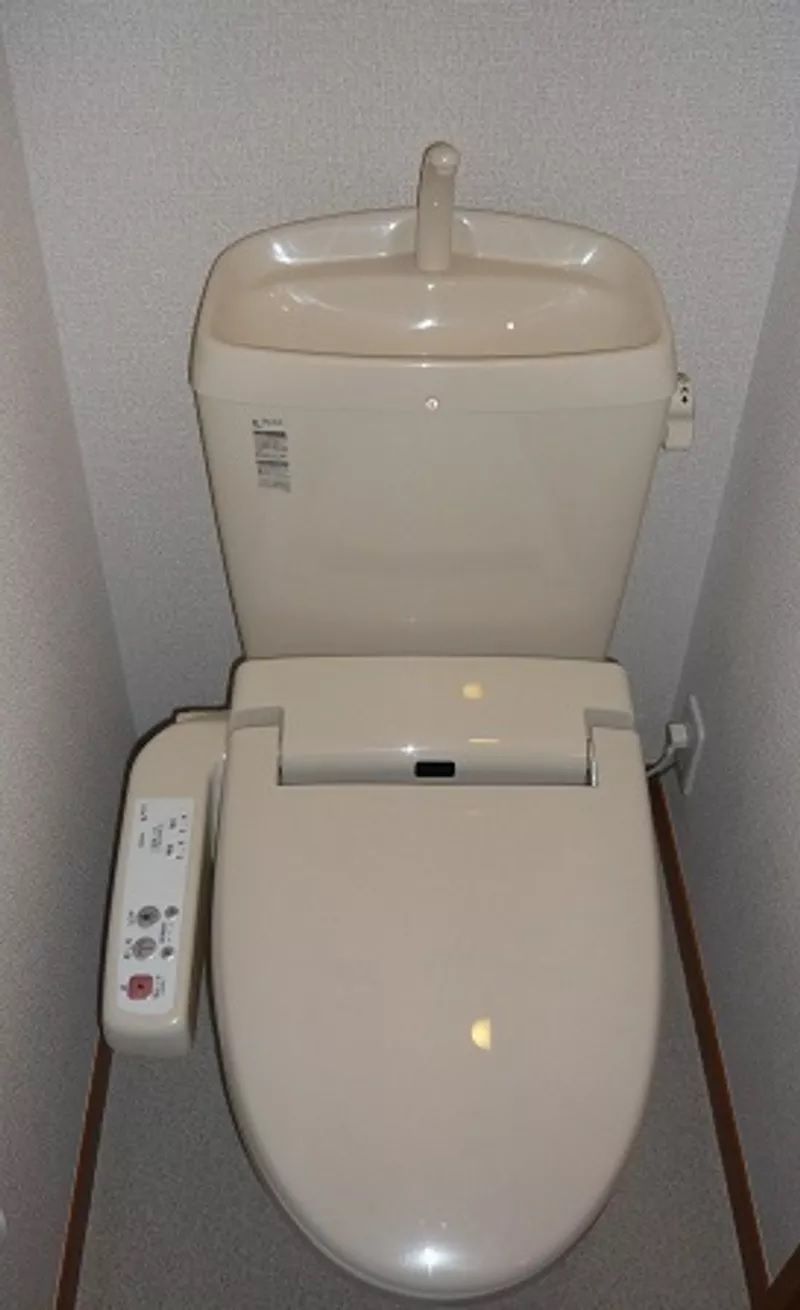 レオパレス福田町南 トイレ