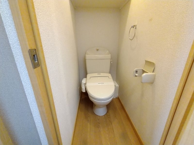 レオパレスグレース　クレストⅠ トイレ