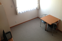 レオパレスシーダー　２ 居間