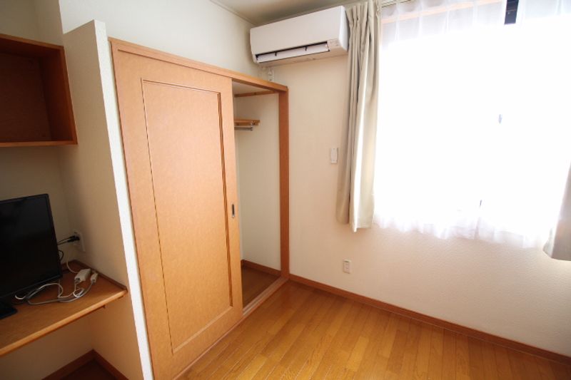 レオパレスフクシマ 収納
