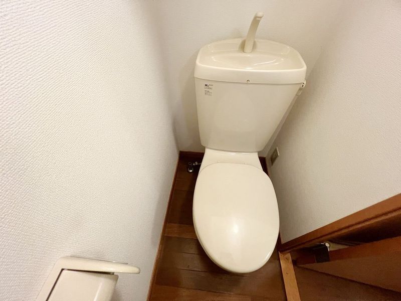 レオパレスエクセル・ケン トイレ