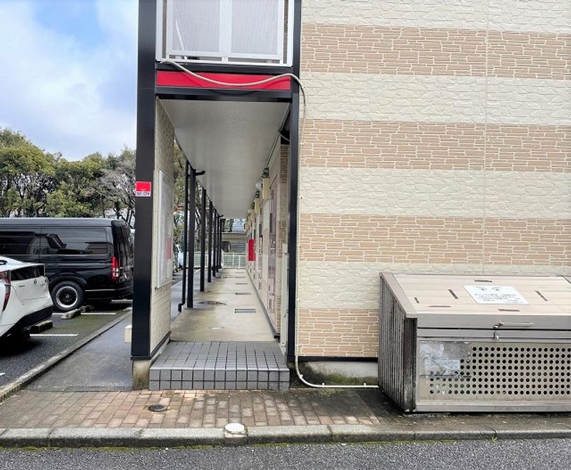 レオパレスサンハイムⅡ エントランス