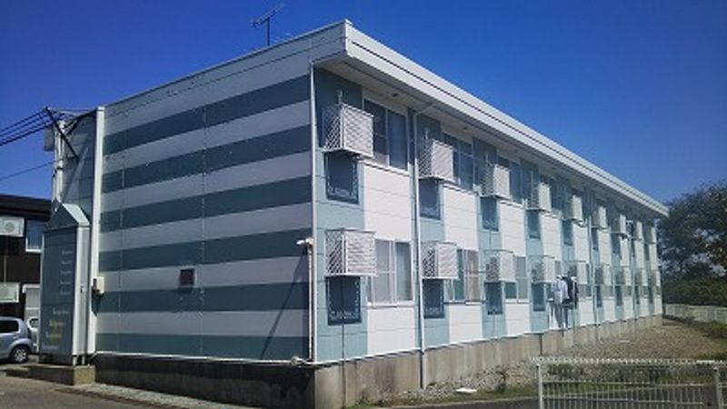 レオパレスカントリー 外観