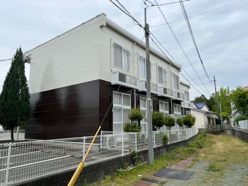 レオパレス東櫛原 外観