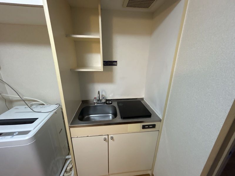 レオパレスＬｅｓ　Ａｍｉｅｓ キッチン