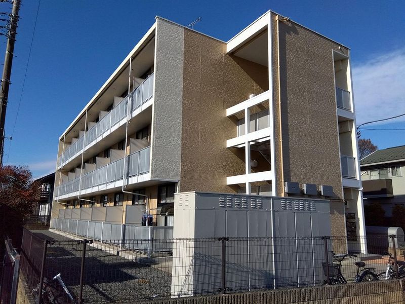 レオパレスポワールみゆきⅡ 外観