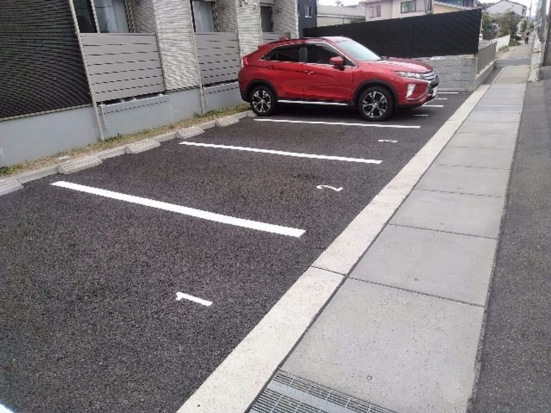クレイノサイドサラウンド 駐車場