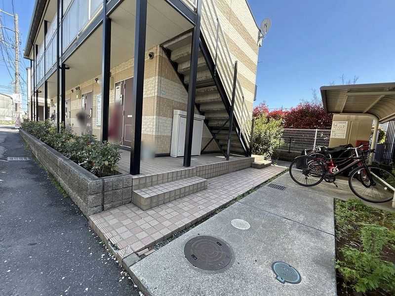 leopalace Yu Entrance