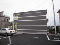 レオネクストＳＡＩＲＩＮ十四 駐車場