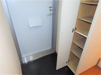 レオパレスエストレージャ２１ 玄関