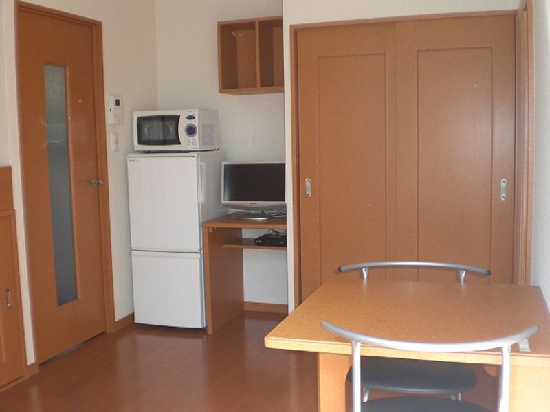 レオパレスＳｎｏｗｄｒｏｐ 居間