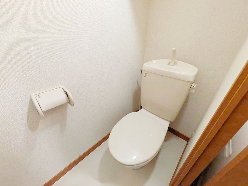 レオパレスサニーハイツ トイレ