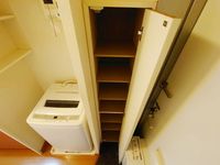 レオパレスターナー その他