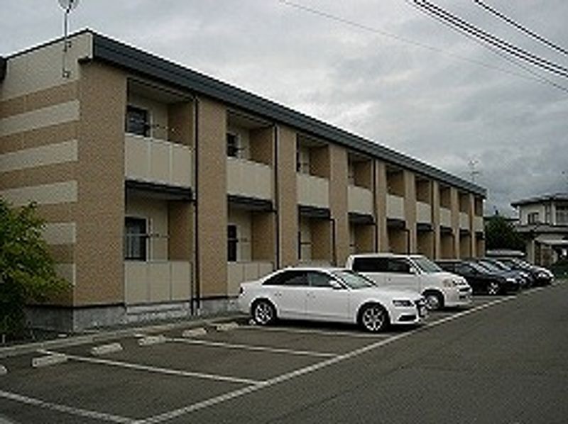 レオパレス長橋台Ⅱ 駐車場