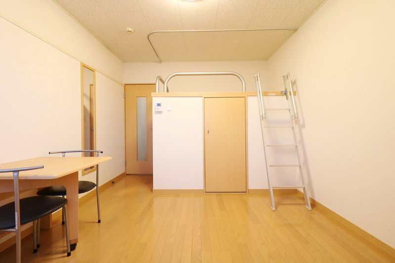 レオネクスト伊吹Ⅱ 居間