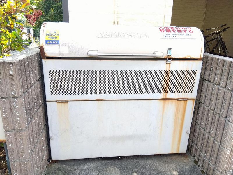 レオパレスタウンコート上ノ丸 共用部分