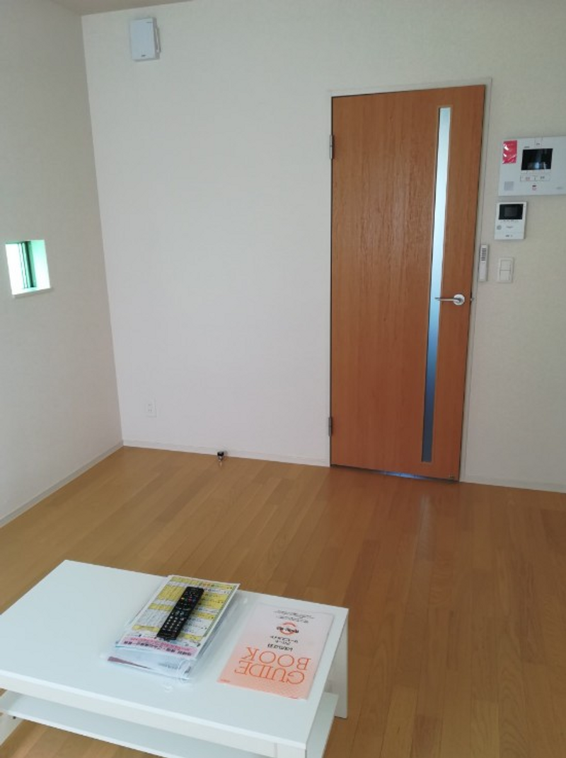 クレイノフローリ 居間